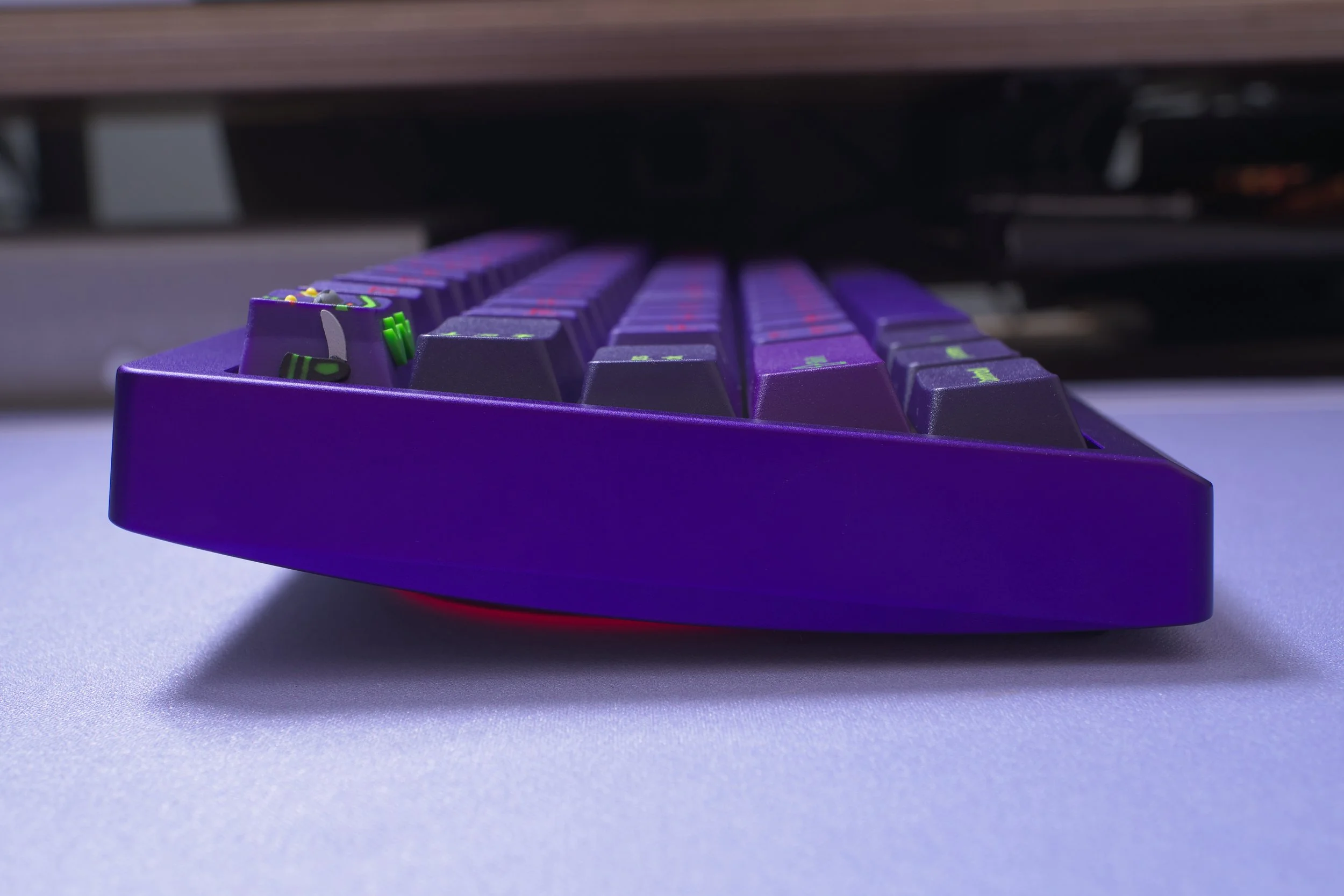 Meletrix Zoom64 — Lightning Keyboards